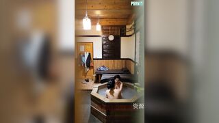 -情侣私人温泉旅馆被工作人员暗藏摄像头偷拍传网络 受害女崩溃